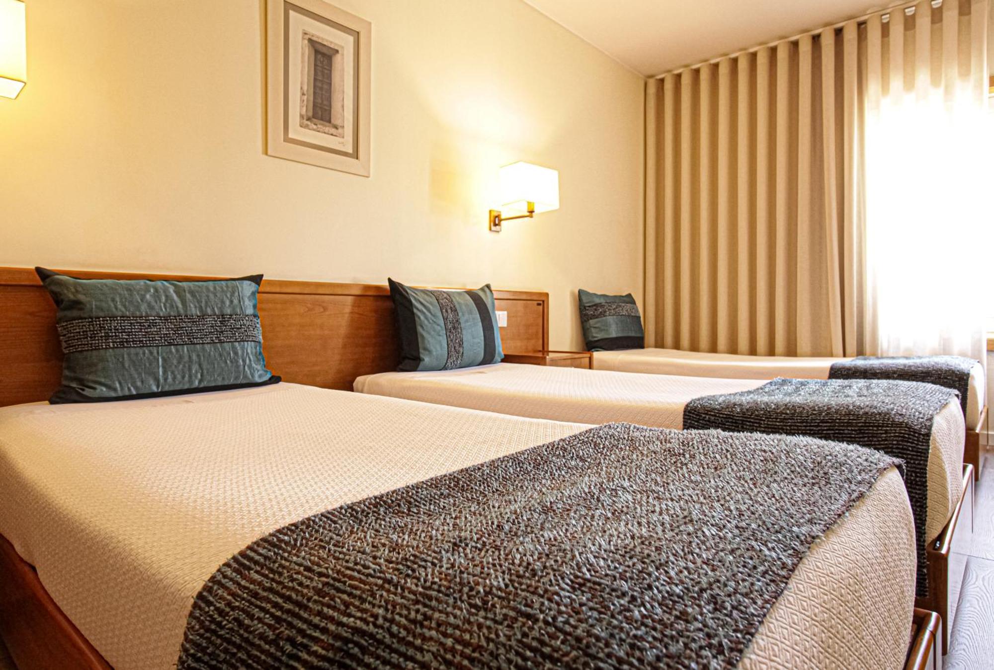 Hotel Dos Loios سانتا ماريا دا فييرا المظهر الخارجي الصورة
