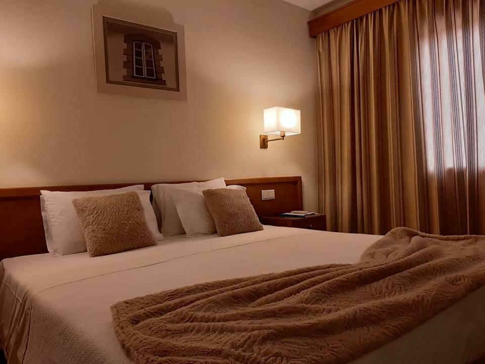 Hotel Dos Loios سانتا ماريا دا فييرا المظهر الخارجي الصورة
